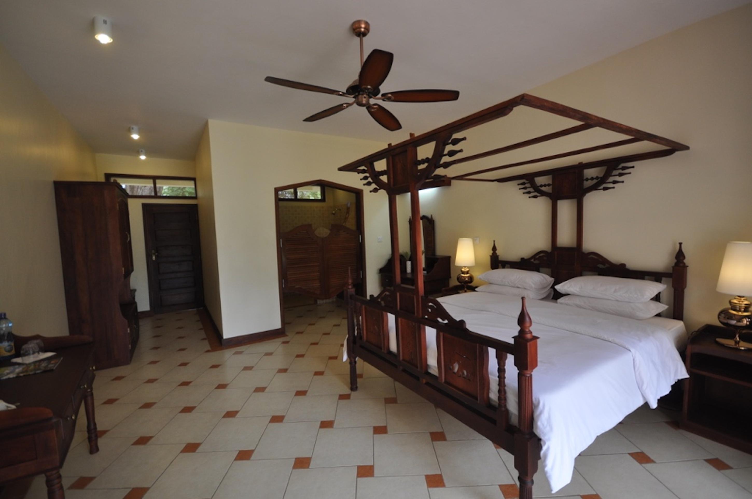 Hunters Lodge Twaandu Buitenkant foto